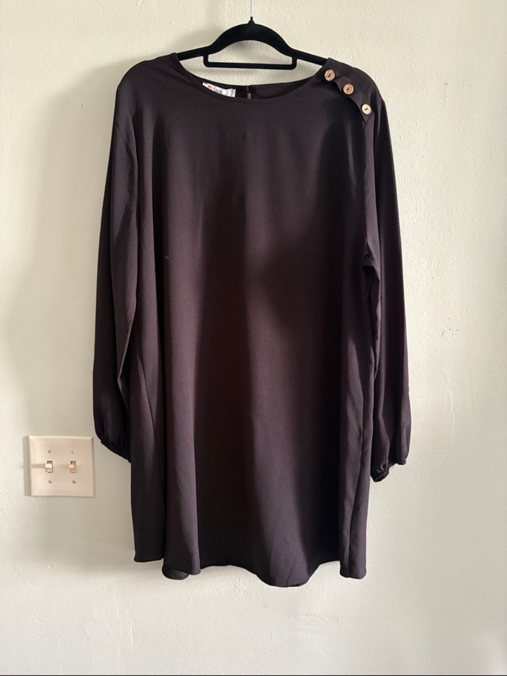 Tavin dagme detayh Tunic Top with Shoulder Button Detail 16 NWT